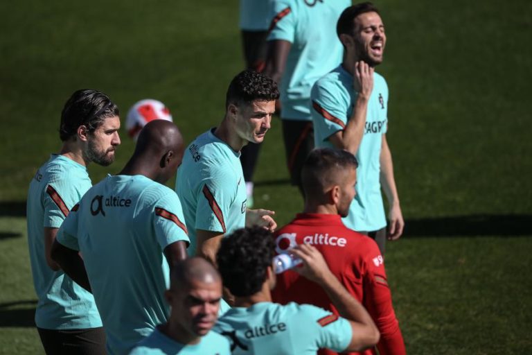 Mundial2022: Jota e Trincão únicos ausentes no segundo treino da seleção portuguesa