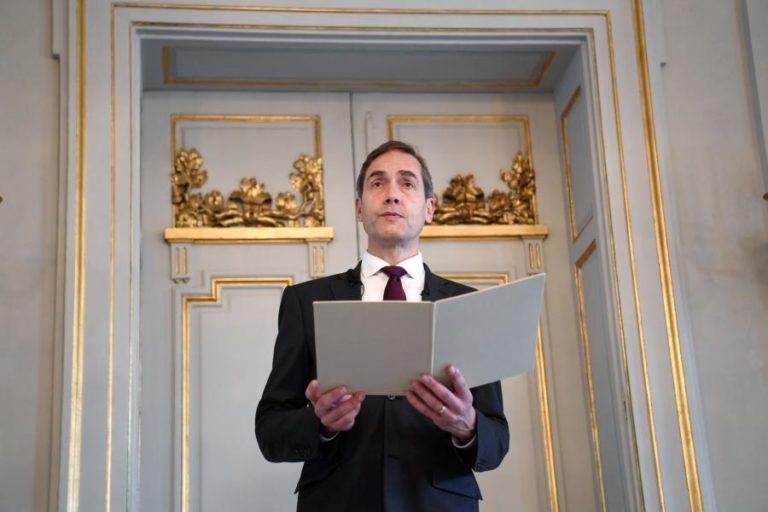 Prémio Nobel da Literatura atribuído a Abdulrazak Gurnah