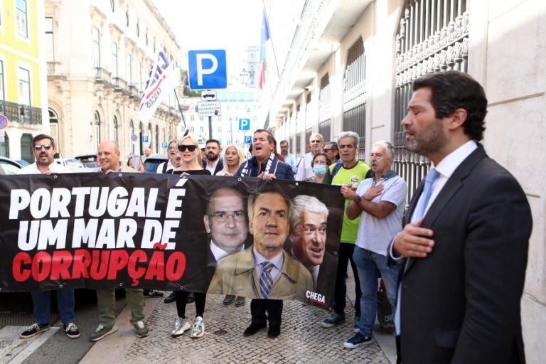 Ventura exige responsabilidades ao Banco de Portugal na fuga de Rendeiro