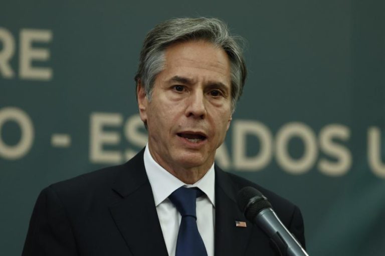 EUA admitem “todas as opções” se falharem as negociações nucleares com Irão