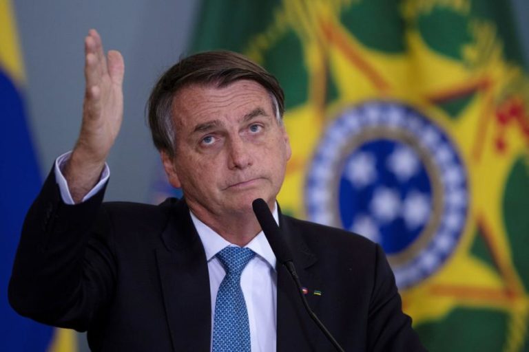 YouTube suspende conta de Bolsonaro por desinformação