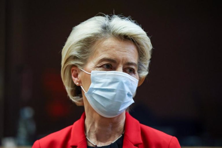 Polónia: PE pede a Bruxelas que defenda primazia do direito da UE sobre nacional