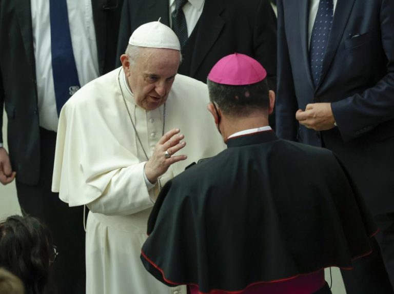 Migrações: Papa Francisco na ilha de Lesbos durante a próxima visita à Grécia