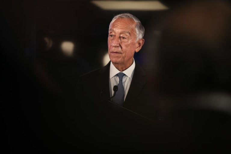 Covid-19: Presidente da República recebeu 3ª dose da vacina e foi vacinado contra a gripe