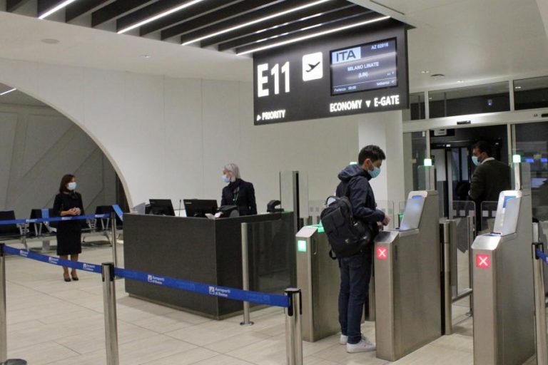 Alitalia comprada pela ITA durante negociações com sindicatos de trabalhadores