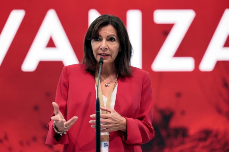 Campanha presidencial da candidata socialista francesa Anne Hidalgo arranca hoje
