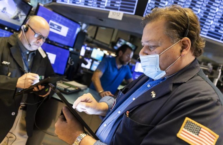 Wall Street inicia sessão sem uma tendência definida