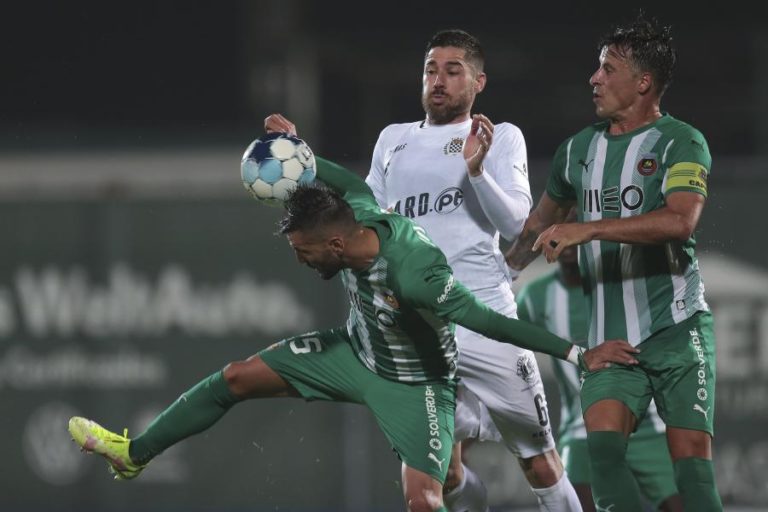 Rio Ave goleia Boavista e segue em frente na Taça da Portugal