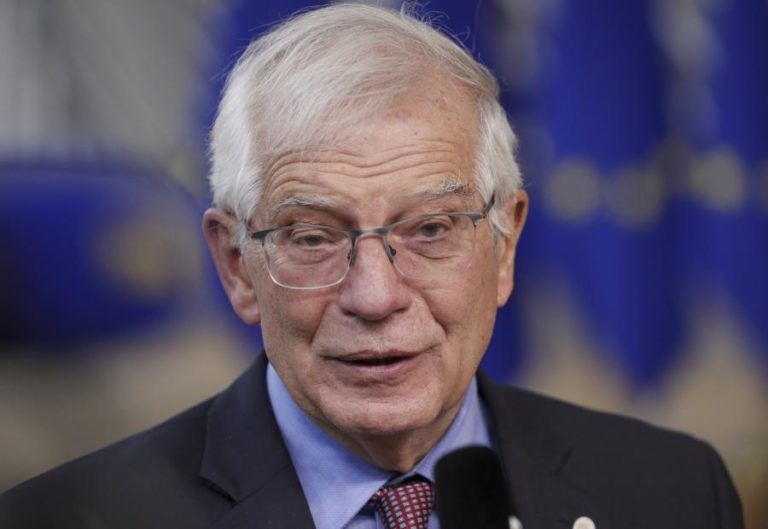 Chefes da diplomacia da União Europeia e União Africana reúnem-se hoje para preparar cimeira