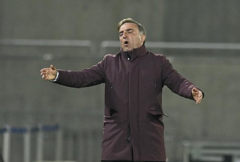 Carlos Carvalhal diz que Sporting de Braga está mais sólido