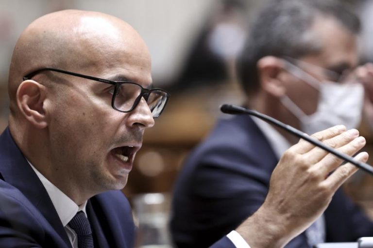 OE2022: “A alternativa é um orçamento apresentado pelo PSD” – João Leão