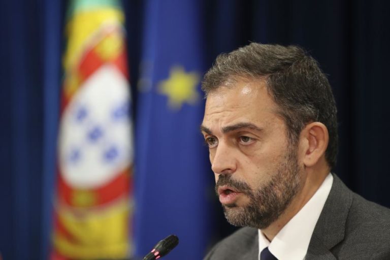 OE2022: Governo vê posição BE como “definitiva” e remete mais negociações para especialidade