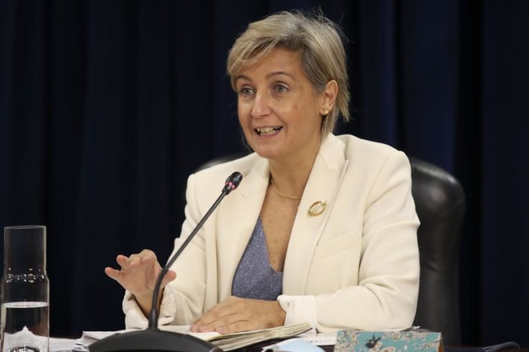 OE2022: Ministra da Saúde rejeita que orçamento seja pouco ambicioso