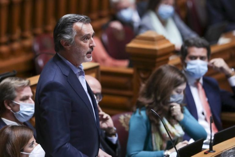 OE/Crise: IL pediu a Marcelo que eleições não ocorram antes de 30 de janeiro