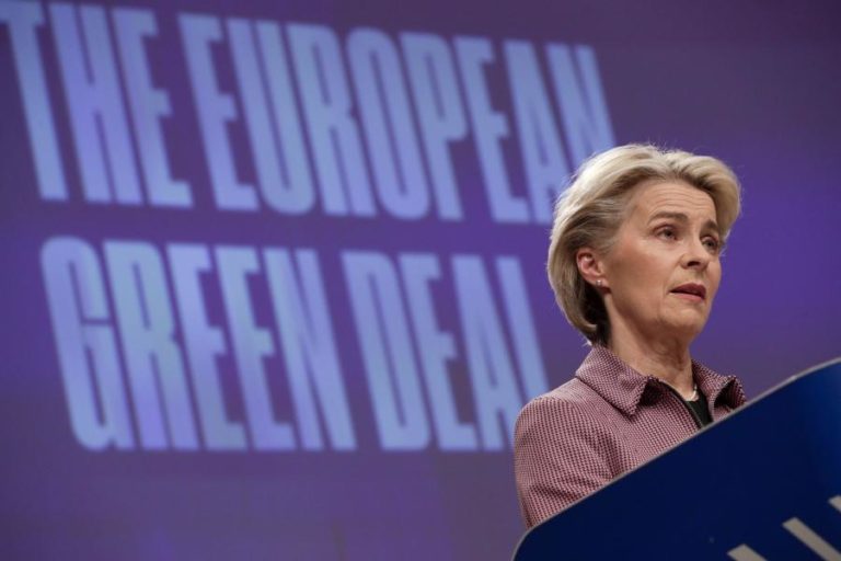 COP26: Bruxelas pede redução de emissões de gases poluentes ainda esta década