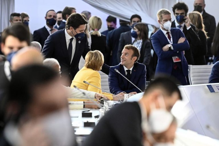 Covid-19: Líderes do G20 comprometem-se com meta de 70% do mundo vacinado em 2022