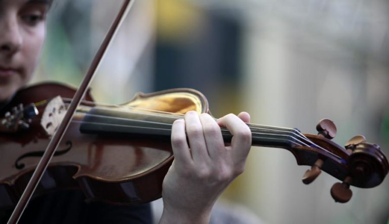 Jornadas do Violino com exposição de instrumentos, aula e recital em Braga