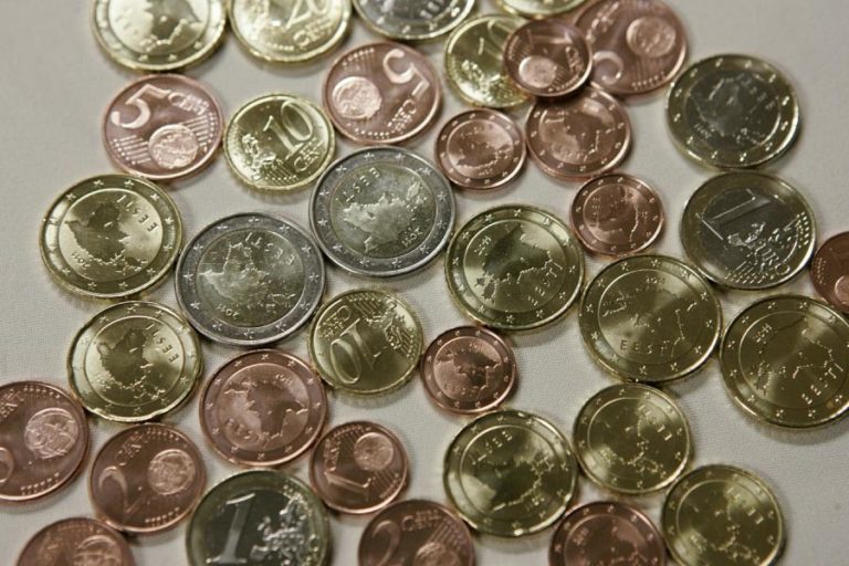 Inflação confirma aumentos salariais de 0,9% na função pública em 2022