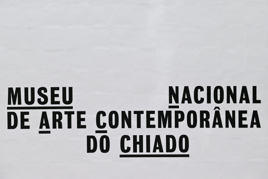 19490052.jpg