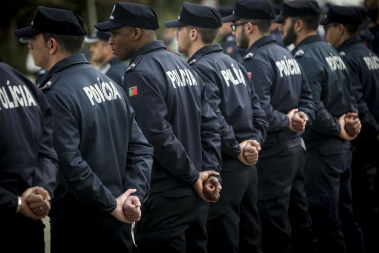 Três polícias agredidos diariamente no Comando Metropolitano de Lisboa da PSP