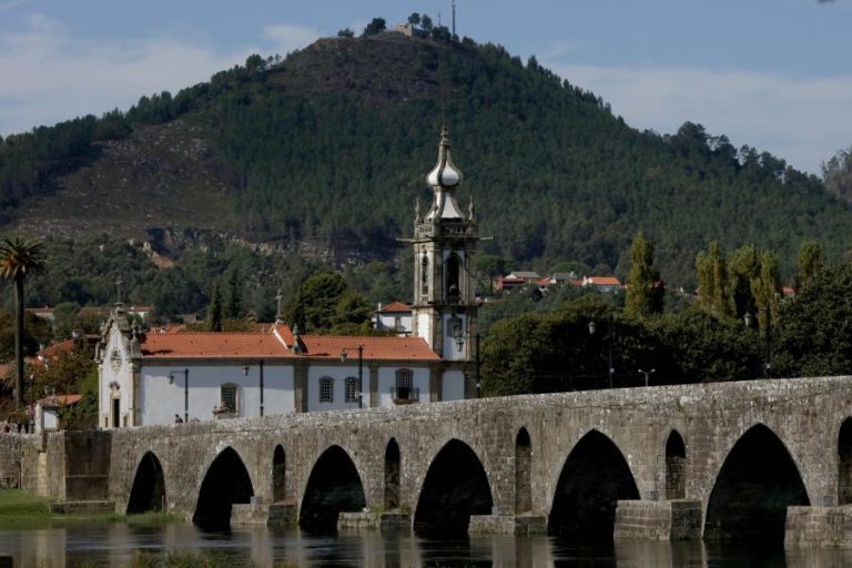 Investimento de 141 mil euros renova sinalética em 85 km de ecovias do Alto Minho