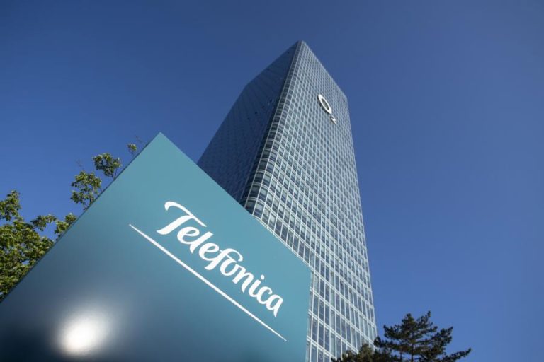 Lucros da Telefónica crescem cerca de 14 vezes para 9.335 ME até setembro