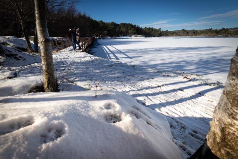 Castelo Branco e Guarda sob aviso amarelo devido à queda de neve