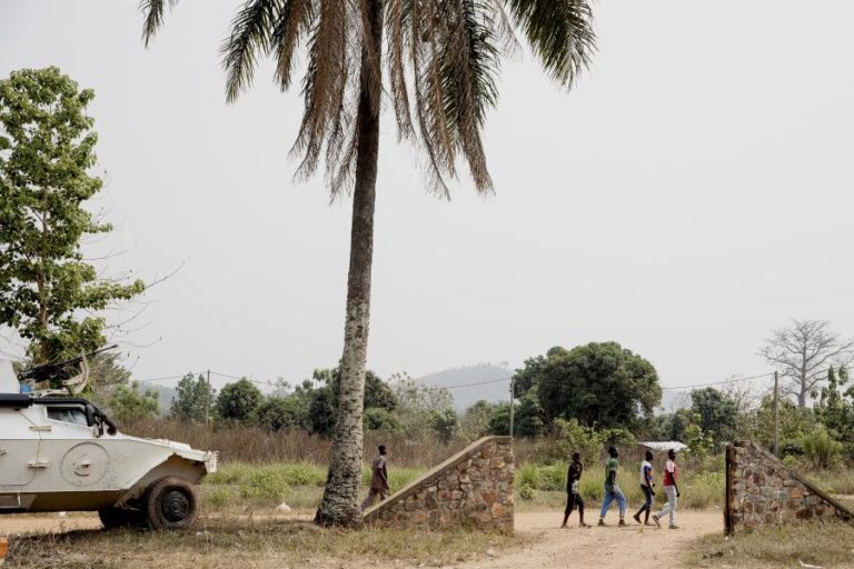 RCA: Ataque de grupos armados mata cerca de 30 civis e dois militares