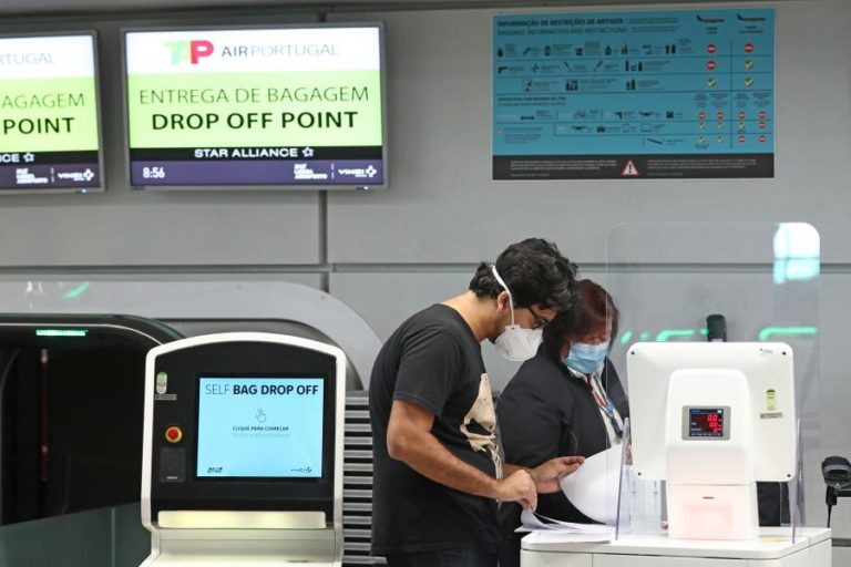Número de passageiros nos aeroportos duplica para 3,6 milhões em setembro