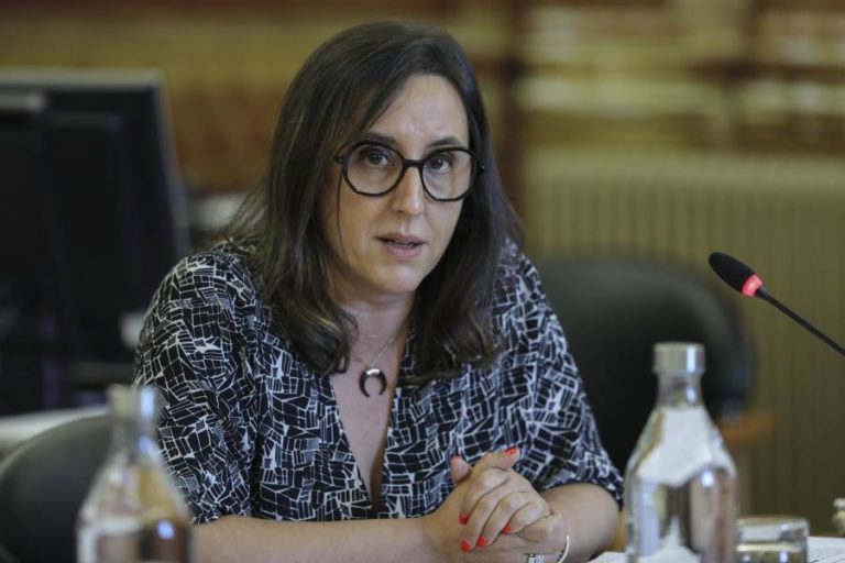 Violência sobre grupos vulneráveis específicos exige “mais informação” — Governo