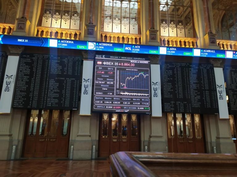 Bolsas europeias em alta a recuperarem das fortes perdas de sexta-feira