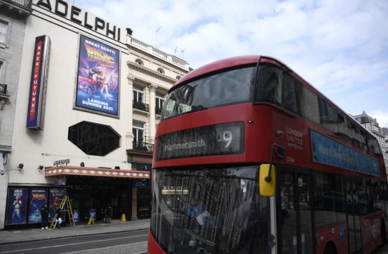 Covid-19: Ministros da Saúde do G7 reúnem de emergência para analisar Ómicron