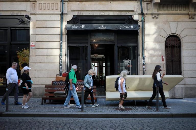 Covid-19: Portugal com 491 novos casos, cinco mortes e subida nos internamentos