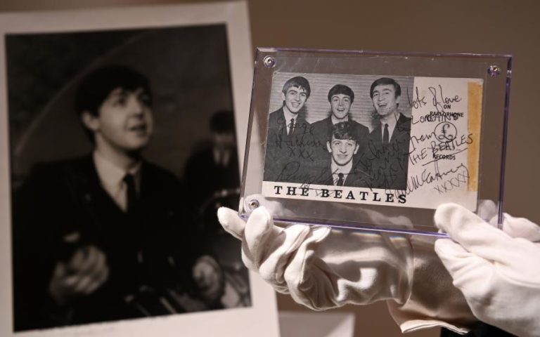 “The Beatles: Get Back” desenterra gravações inéditas e faz retrato surpreendente da banda