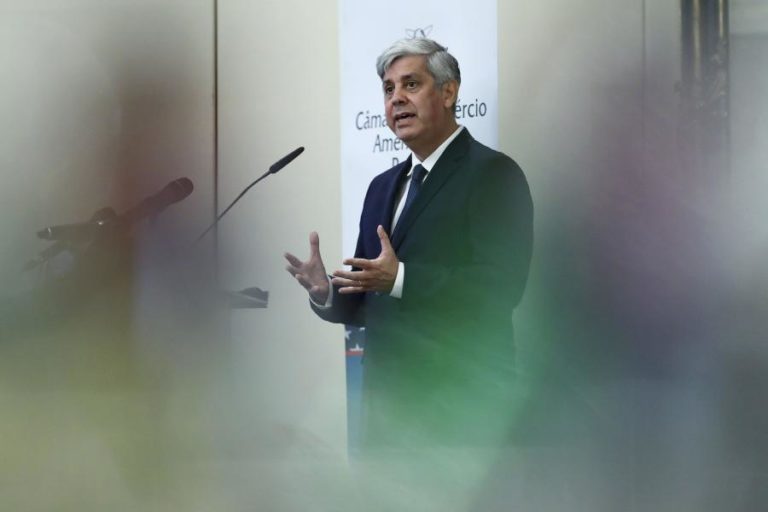 Centeno quer Banco de Portugal a aconselhar “desenho de políticas públicas”