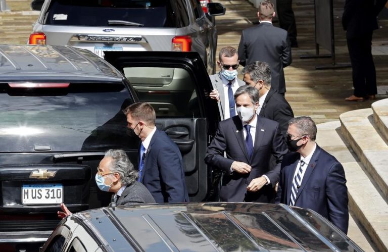 EUA retiram ex-rebeldes colombianos das FARC da lista de terroristas