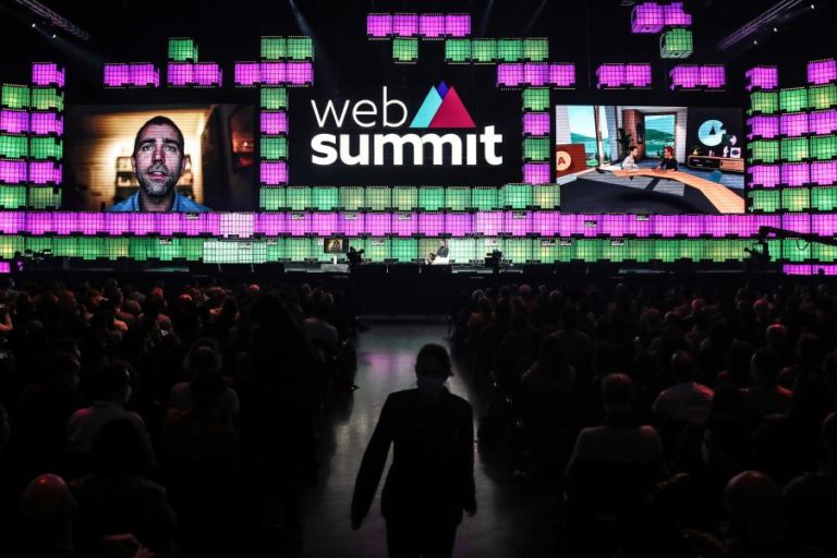 Web Summit: Quase 22.000 compras com consumo médio de 10,6 euros na 3.ª-feira – SIBS