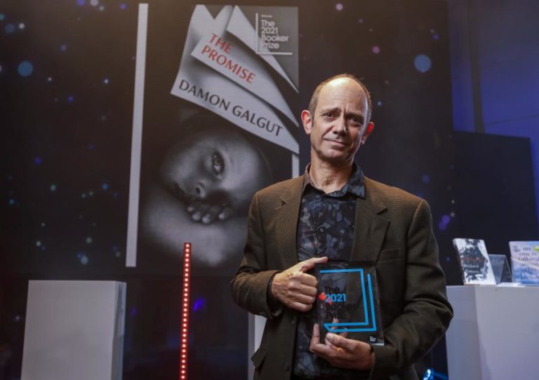 Obra vencedora do Prémio Booker vai sair em Portugal ainda este ano