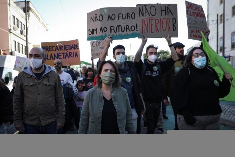 COP26: Catarina Martins diz que cimeira é “enorme deceção” por falta de medidas