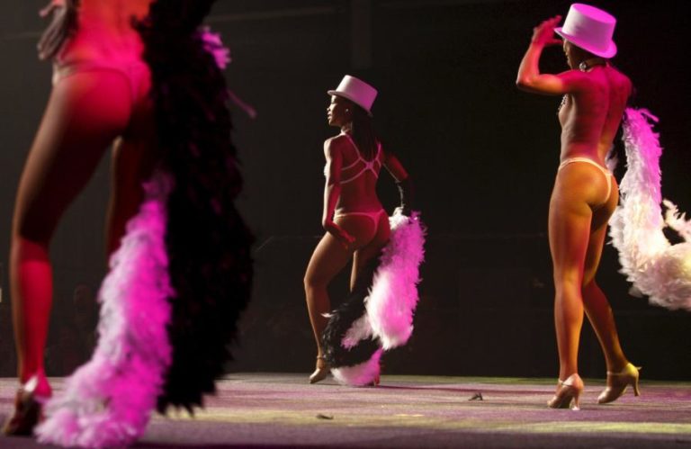 Governo da Guiné-Bissau encerra clube de ‘striptease’ por falta de licenciamento
