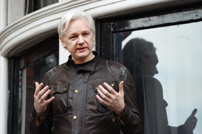 WikiLeaks: Governo australiano diz que “não faz parte do caso” de extradição de Assange