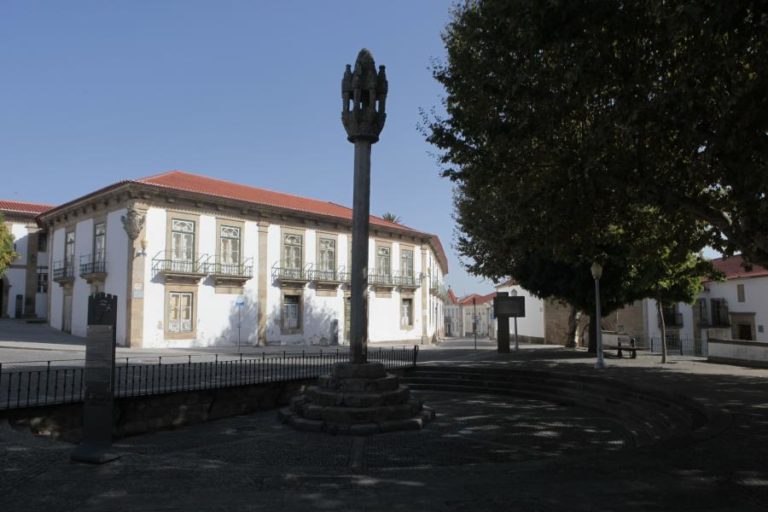 Covid-19: Pinhel encerra alguns espaços públicos e cancela atividades