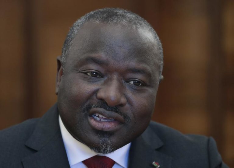 Novo primeiro-ministro do Burkina Fasso apela à “coesão” para derrotar o terrorismo