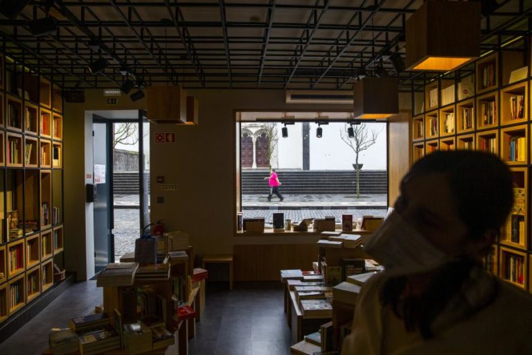 Comerciantes dos Açores perspetivam aumento das vendas no Natal