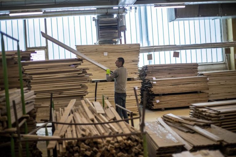 AIMMP espera que exportações de madeira e mobiliário batam máximo histórico de 2019