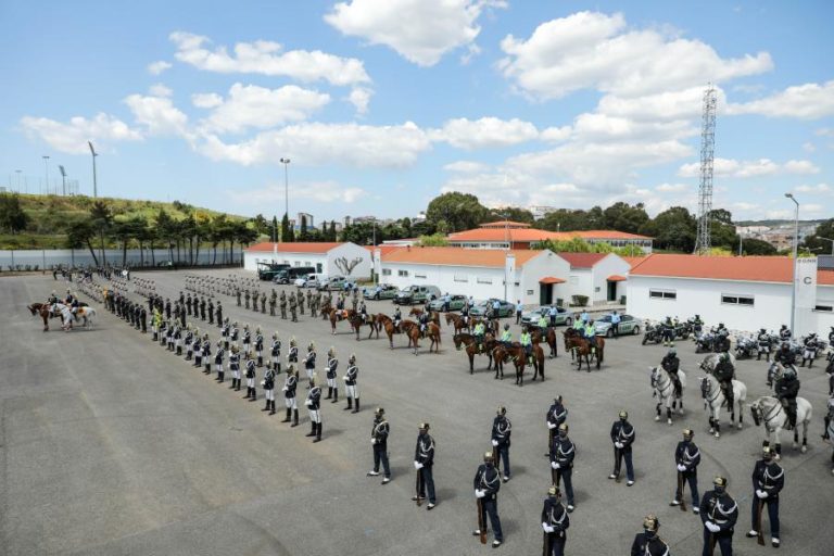 Mais de três centenas de aspirantes a militares da GNR iniciam formação