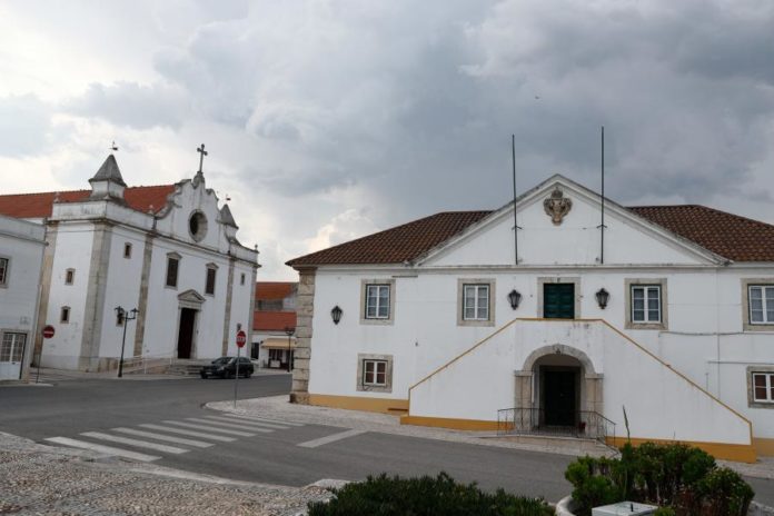 32491357.jpg