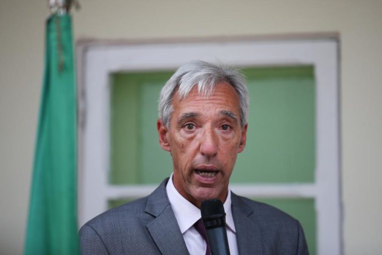 Portugal vai passar a ser sede da Escola de Música do Afeganistão — Ministro de Defesa