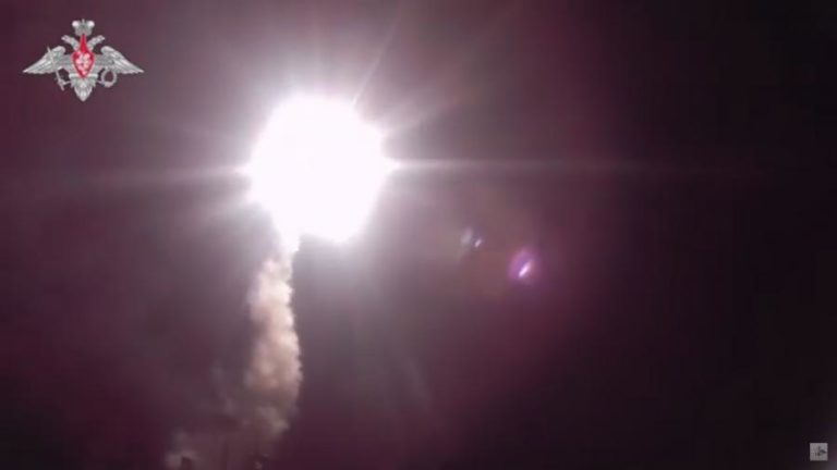 Rússia realiza novo teste ao míssil hipersónico Tsirkon no Mar Branco