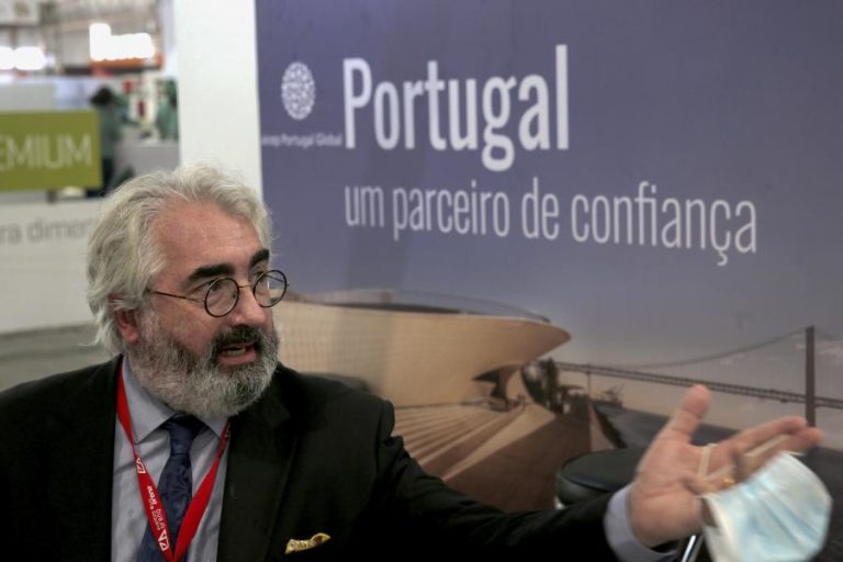 Dívida a empresas portuguesas em Angola supera 500ME, 25% por pagar — AICEP